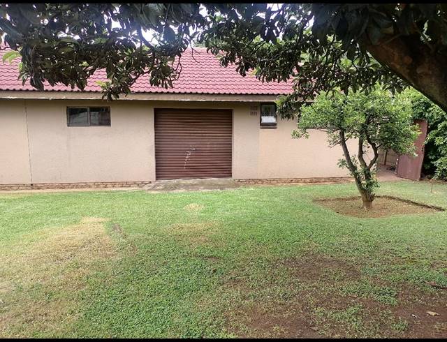 4 bed property to rent in KIBLER PARK